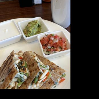 Mely's Cafe - Italian Near Me - San Pablo, California