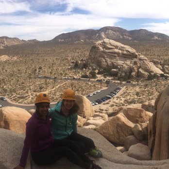 Cliffhanger Guides - Climbing Near Me - Joshua Tree, California Cliffhanger Guides - Climbing Near Me - Joshua Tree, California