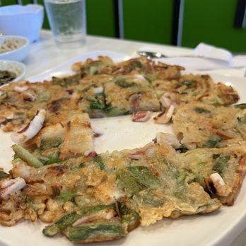 Han Yang Restaurant - Seafood Korean Pancake - Korean Near Me - Honolulu, Hawaii