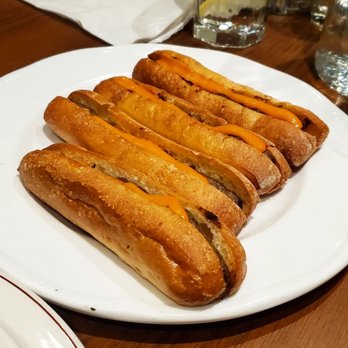 Linh Cafe - Vietnamese Near Me - Vancouver, British Columbia