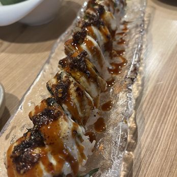Tokyo Table - Power of E roll - Japanese Near Me - Sacramento, California