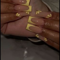Top Nails - I wanted the but short