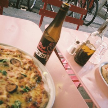 Pink Flamingo - Pizza Near Me - Paris, 75 Pink Flamingo - Pizza Near Me - Paris, 75