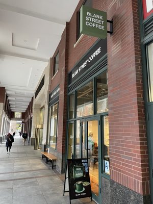 Blank Street by null