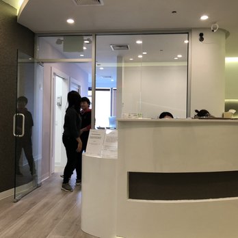 Ian Chan, MD - Ophthalmologists Near Me - New York, New York