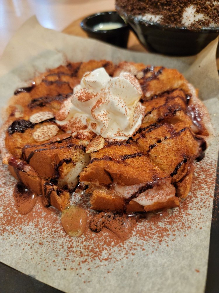 Jejubing Dessert Cafe 914 Photos 281 Reviews Desserts 1450 Ala Moana Blvd Honolulu Hi United States Phone Number Yelp