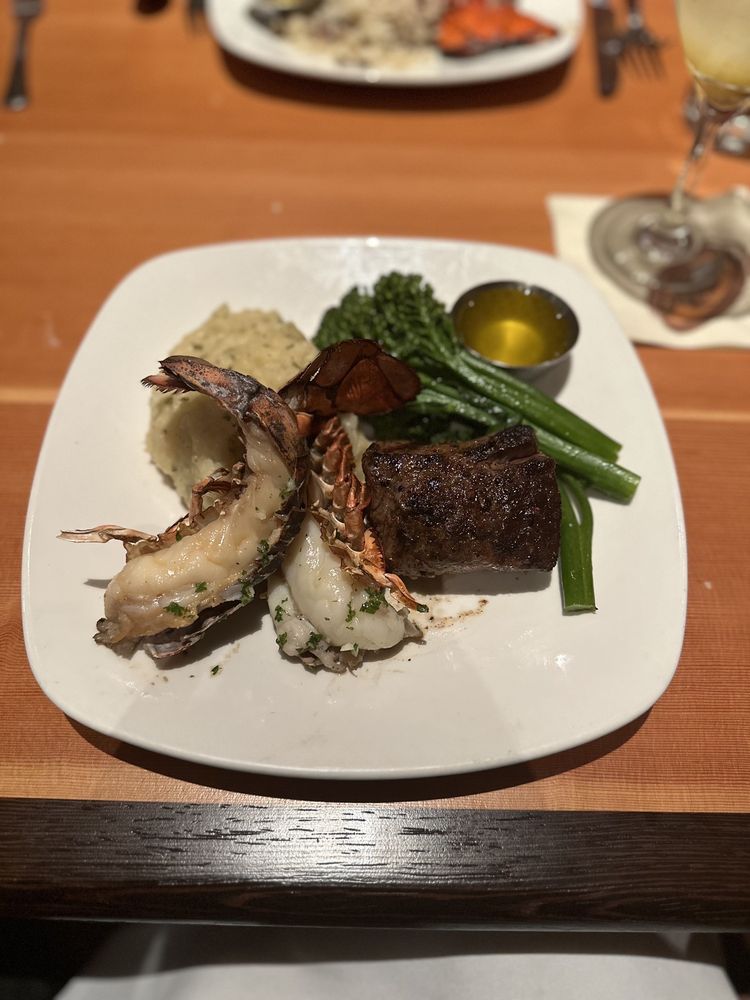 Anthony's Hearthfire Grill