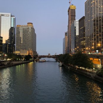 Chicago River - Boating Near Me - Chicago, Illinois