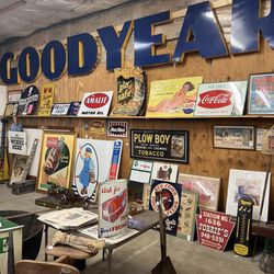 Yoder's Gift Shop