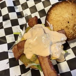 Uptown Bar - Big Bob Burger (was on special)