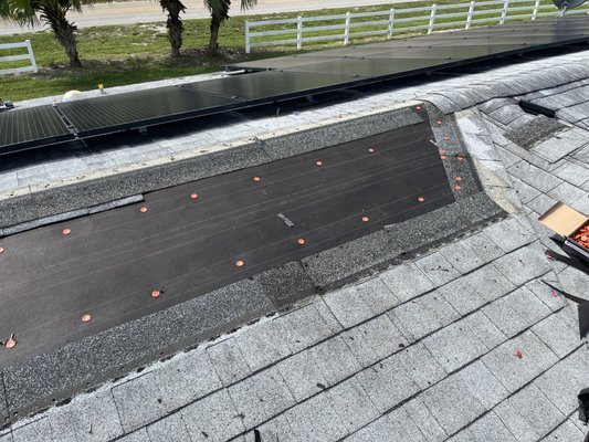 Sun State Roofing Logo