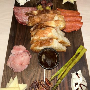 Puttery - Charcuterie Board - Mini Golf Near Me - Pittsburgh, Pennsylvania