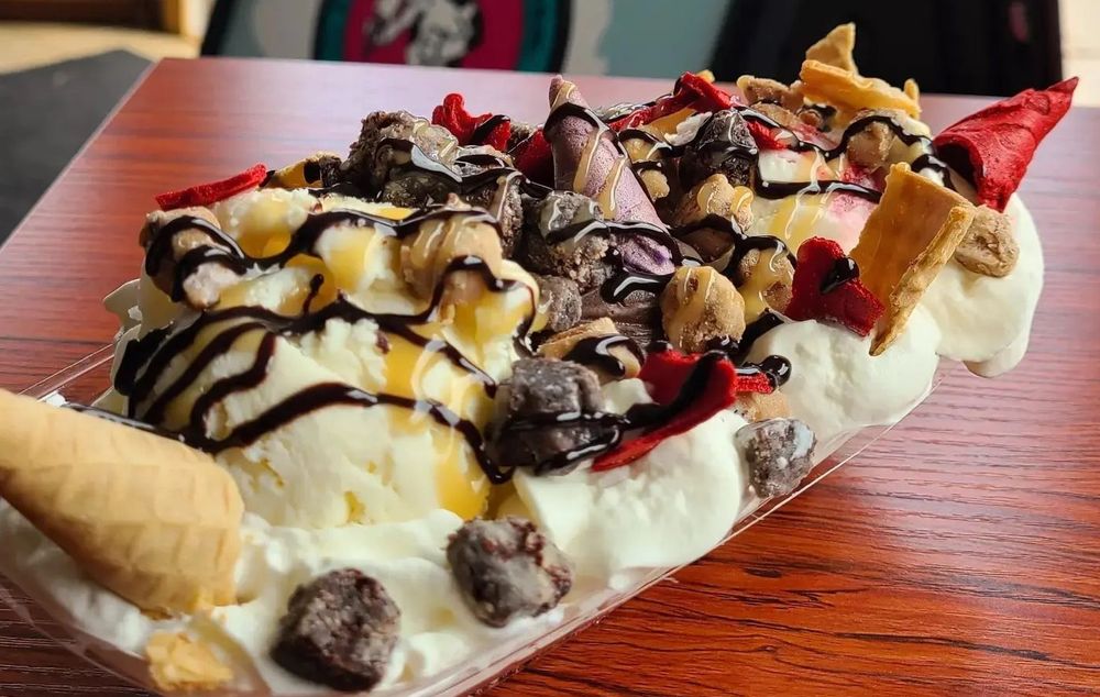 SILVER SPOON ICE CREAM & SWEETS 12 Photos 98 The Legends Pkwy, Eureka, Missouri Ice Cream