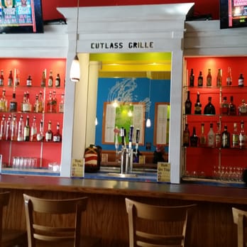 Cutlass Grille - Bar area - Caribbean Near Me - Chesapeake, Virginia