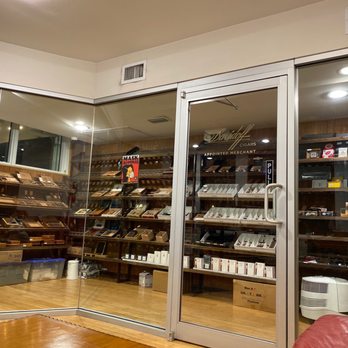 Deco Drive Cigars - All of your cigar needs! - Tobacco Shops Near Me - Miami Beach, Florida Deco Drive Cigars - All of your cigar needs! - Tobacco Shops Near Me - Miami Beach, Florida