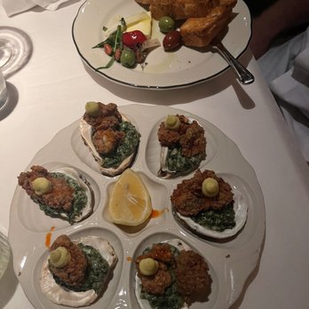 Palm Beach Grill - Focaccia bread and oysters - New American Near Me - Palm Beach, Florida