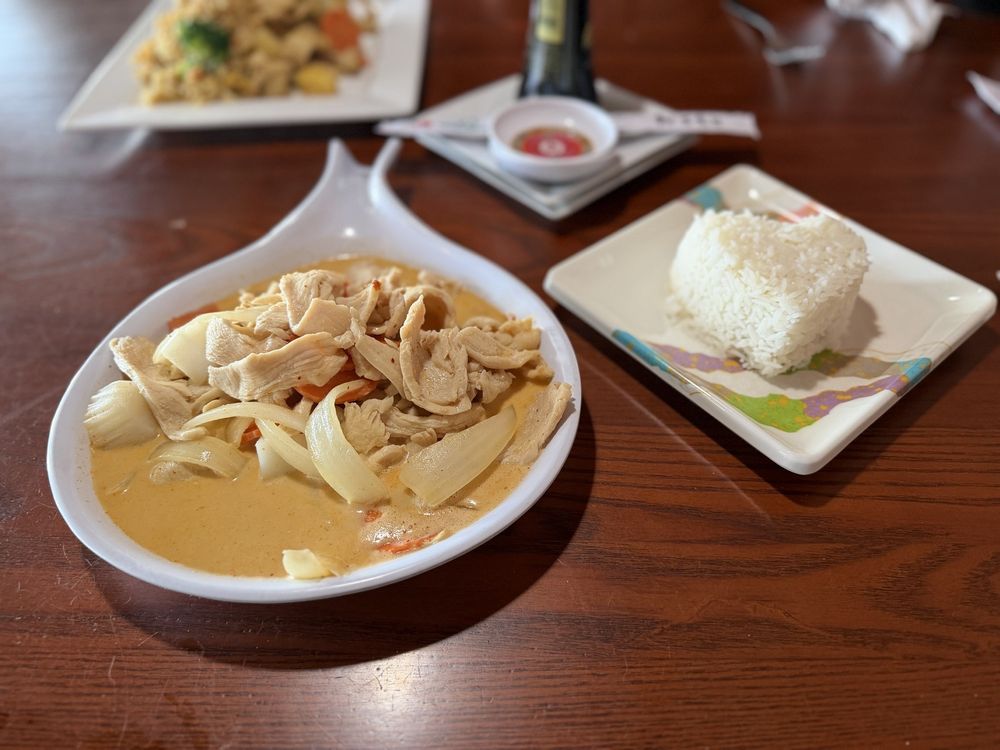 Food from Sabaidee Thai