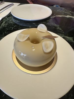 Yu Chocolatier by null