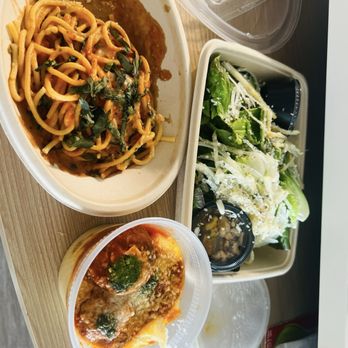 Grato - Spaghetti, Meatballs, and Bibb Salad - Tuscan Near Me - West Palm Beach, Florida