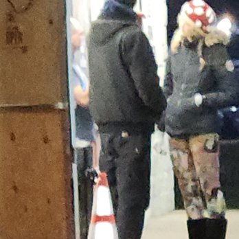PDX Food Mart - People smoking within 10 feet of building - Convenience Stores Near Me - Portland, Oregon PDX Food Mart - People smoking within 10 feet of building - Convenience Stores Near Me - Portland, Oregon