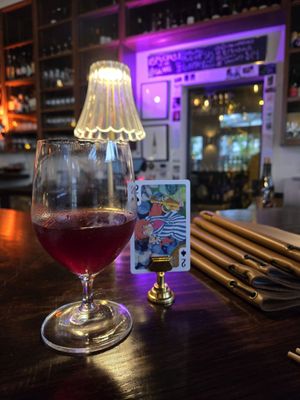 THE TELL ME BAR by null