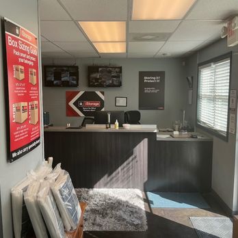 iStorage - Self Storage Near Me - Lexington Park, Maryland