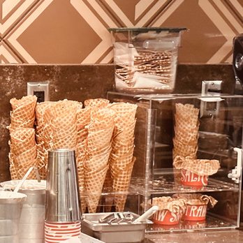 Salt & Straw - a variety of ice cream cones - Ice Cream & Frozen Yogurt Near Me - Lake Oswego, Oregon