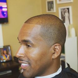 Studio31 Marketing - Sharp haircut