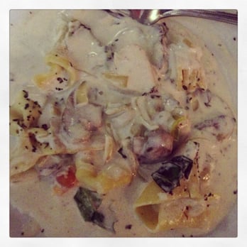 Kitchen on 5th - Colorful pasta in a white wine cream sauce with chicken and mushrooms! - Do-It-Yourself Food Near Me - Los Angeles, California