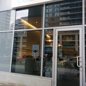 Lola's Gelato - Coffee & Tea Near Me - Toronto, Ontario