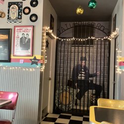 Ann’s Diner - Decor
