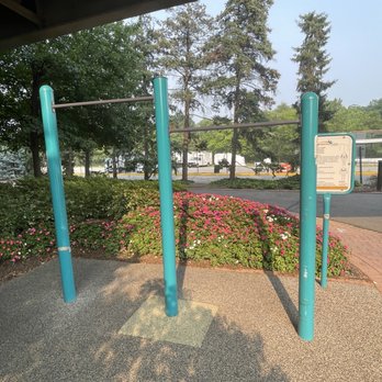 Crystal City Workout Park - Parks Near Me - Arlington, Virginia