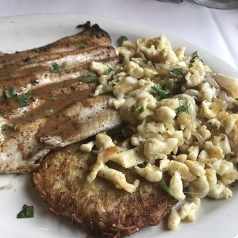 Der Biergarten - German Near Me - Atlanta, Georgia Der Biergarten - German Near Me - Atlanta, Georgia
