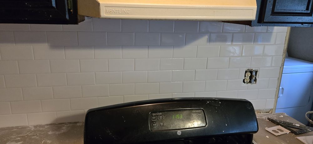 Slide of Handyman Construction and Roofing