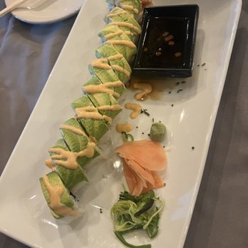 Tierra Viva - Dragon Roll - Mexican Near Me - Sayulita, NAY Tierra Viva - Dragon Roll - Mexican Near Me - Sayulita, NAY