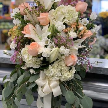 Joan Vogt Bauer - Floral Designers Near Me Joan Vogt Bauer - Floral Designers Near Me