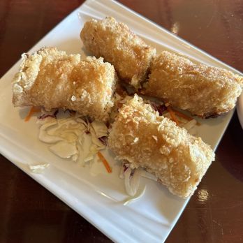Pad Thai Restaurant - Deep Fried Egg Roll - Thai Near Me - Saint Paul, Minnesota Pad Thai Restaurant - Deep Fried Egg Roll - Thai Near Me - Saint Paul, Minnesota
