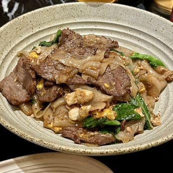 Wanglang - Beef Pad See Iew - Thai Near Me - New York, New York Wanglang - Beef Pad See Iew - Thai Near Me - New York, New York