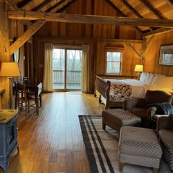 Sugar Tree Inn - Our private St. Mary's Cabin.