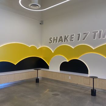 Sunright Tea Studio  - Inside - Bubble Tea Near Me - Las Vegas, Nevada