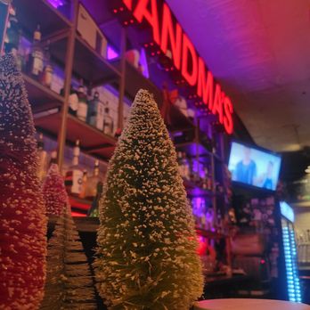 Grandma’s - Bar - Dance Clubs Near Me - Fort Worth, Texas Grandma’s - Bar - Dance Clubs Near Me - Fort Worth, Texas