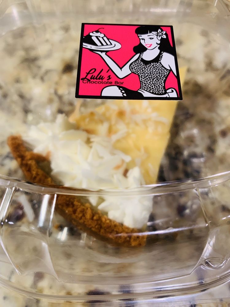 Lulucakes Logo