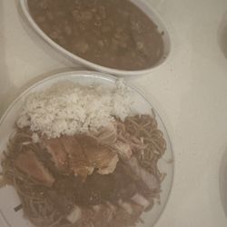 2024.11.28 - Steaming dish. Top beans with char siu, bottom bami with moksi meti special