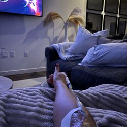 IV Pro's Private Lounge - iv at home