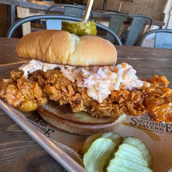 Southside Tavern - Chicken Sandwich - Burgers Near Me - Goldthwaite, Texas