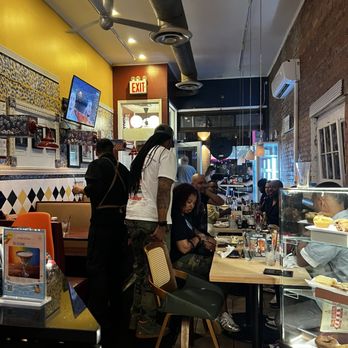 Daisy's Diner - Inside - Diners Near Me - Brooklyn, New York Daisy's Diner - Inside - Diners Near Me - Brooklyn, New York