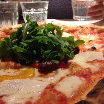 Franco Manca - Veggie special of the day -- pecorino, rocket, yellow and red peppers, and the most delicious olives I've had in the UK! - Pizza Near Me - London, XGL Franco Manca - Veggie special of the day -- pecorino, rocket, yellow and red peppers, and the most delicious olives I've had in the UK! - Pizza Near Me - London, XGL