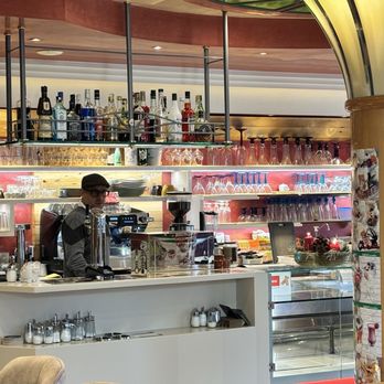 Eiscafe Bellini - Front - Ice Cream & Frozen Yogurt Near Me - Garmisch-Partenkirchen, BY