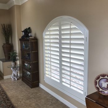Seth & Sloan - 3.5" Custom Plantation Shutters - Shutters Near Me - Montgomery, Texas