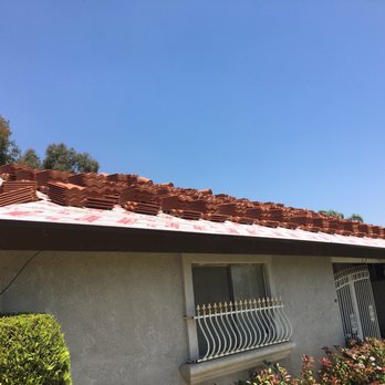 Luckett Roofing - Lined up and ready for the install. Making sure the curb appeal is top notch. - Roofing Near Me - Rancho Cucamonga, California